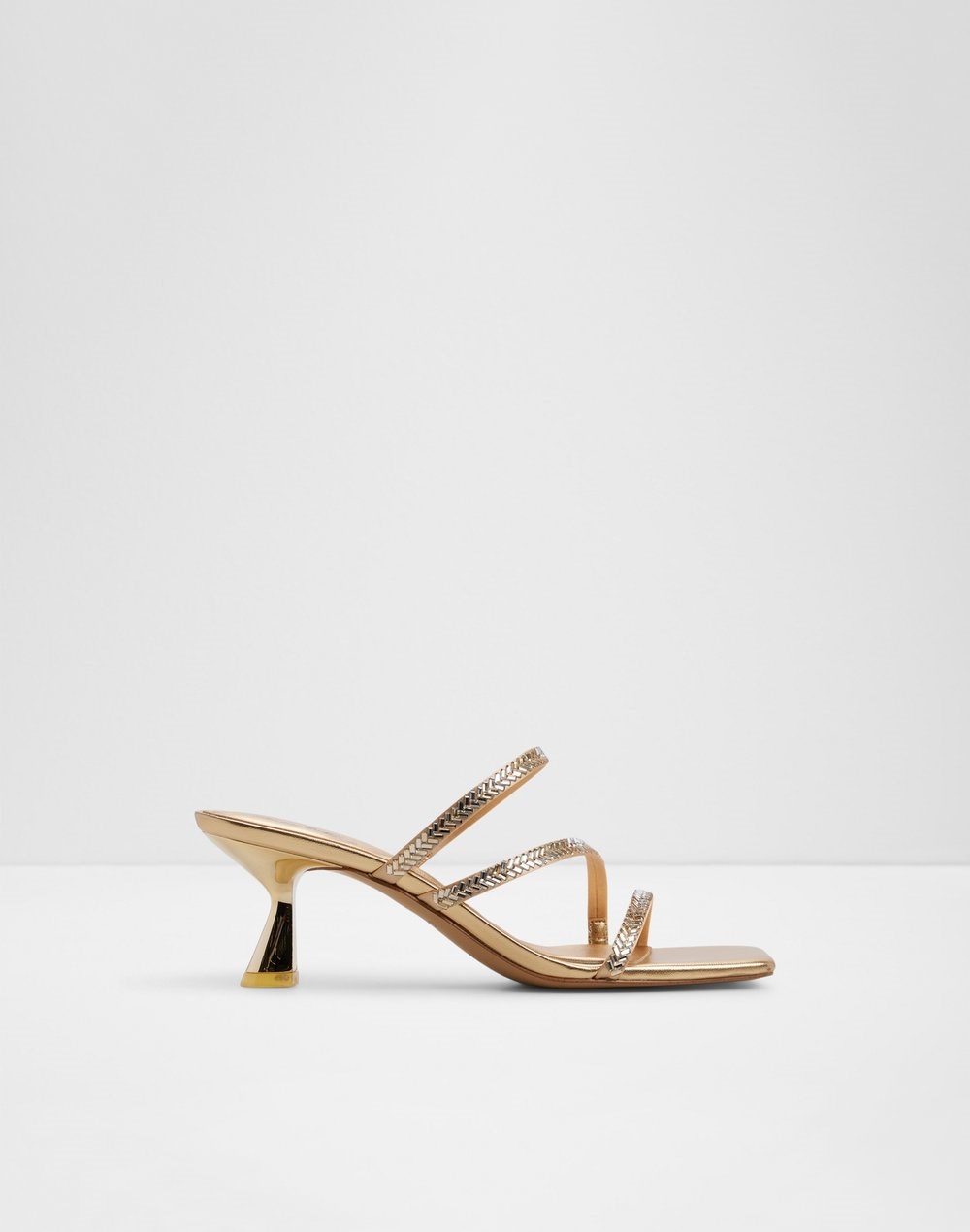 Aldo natikače na srednje visoku petu AVELINNE TEX SATIN - zlatna