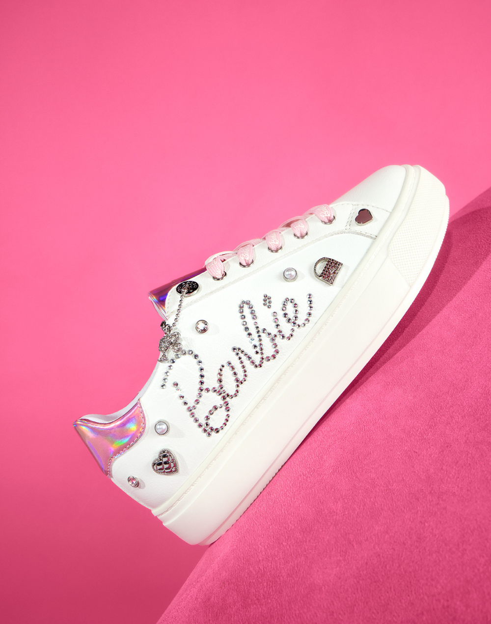 BARBIESNEAKR SYN MIX MAT