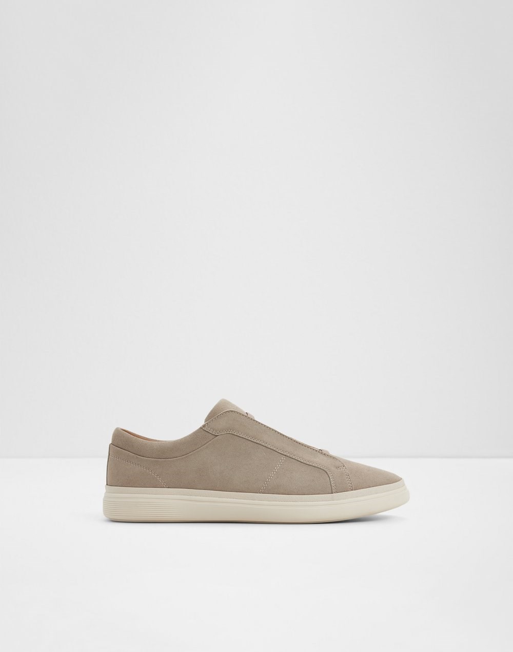 CARLSON  LEA SUEDE