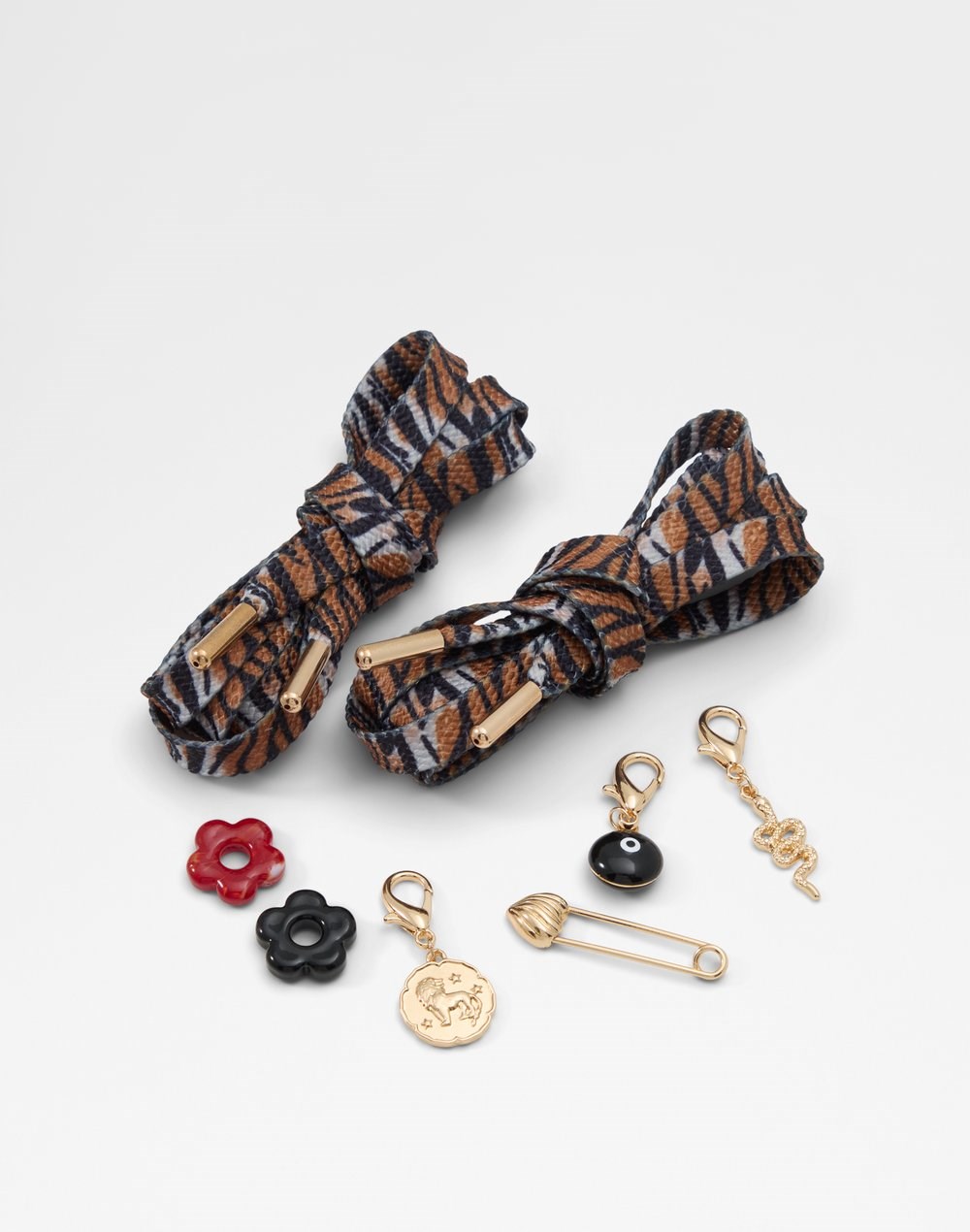 Aldo ukrasi za obuću FIERCECHARMS - smeđa