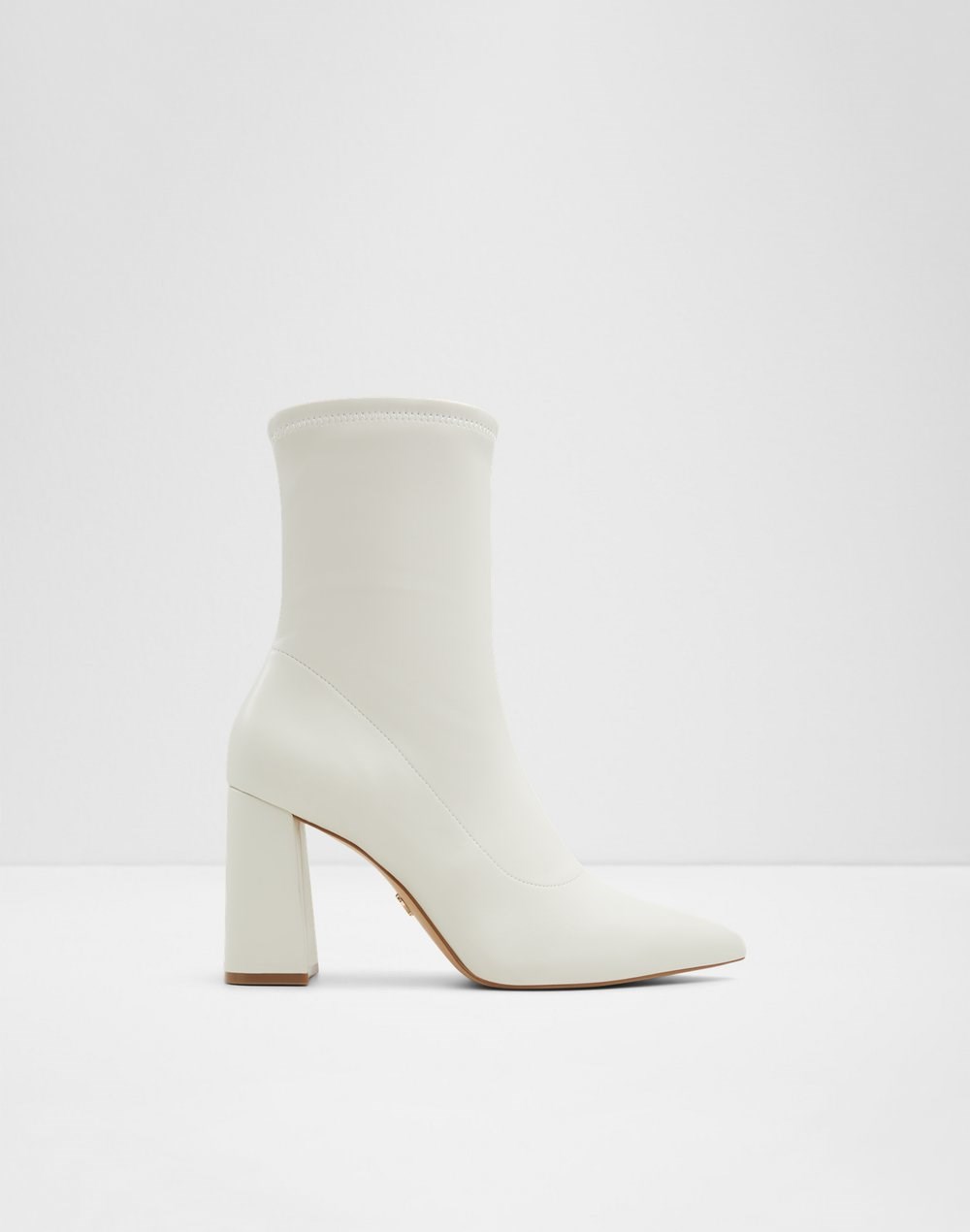 FIGTREE  SYN STRETCH