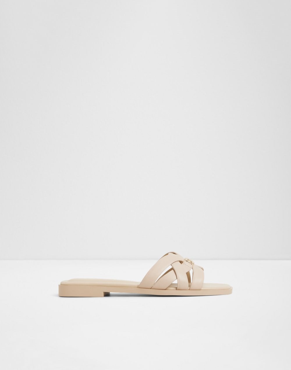 JENNALERIEL -IN  LEA SMOOTH