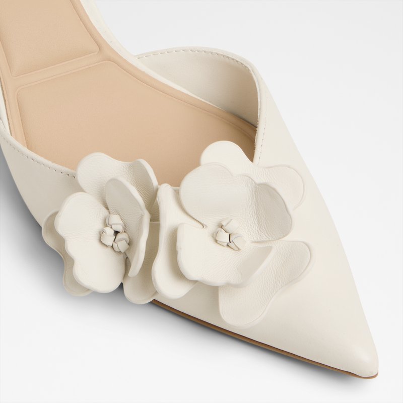 Aldo cipele na srednje visoku petu LEILANIA LEA SMOOTH - bijela 5