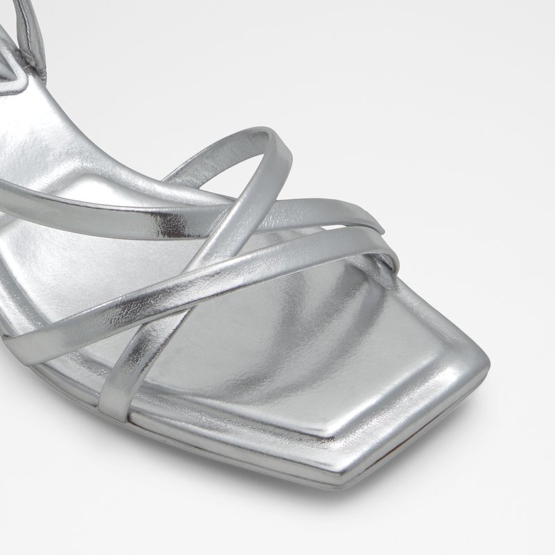 Aldo sandale na srednje visoku petu MINIMA SYN METALLIC - srebrna 4