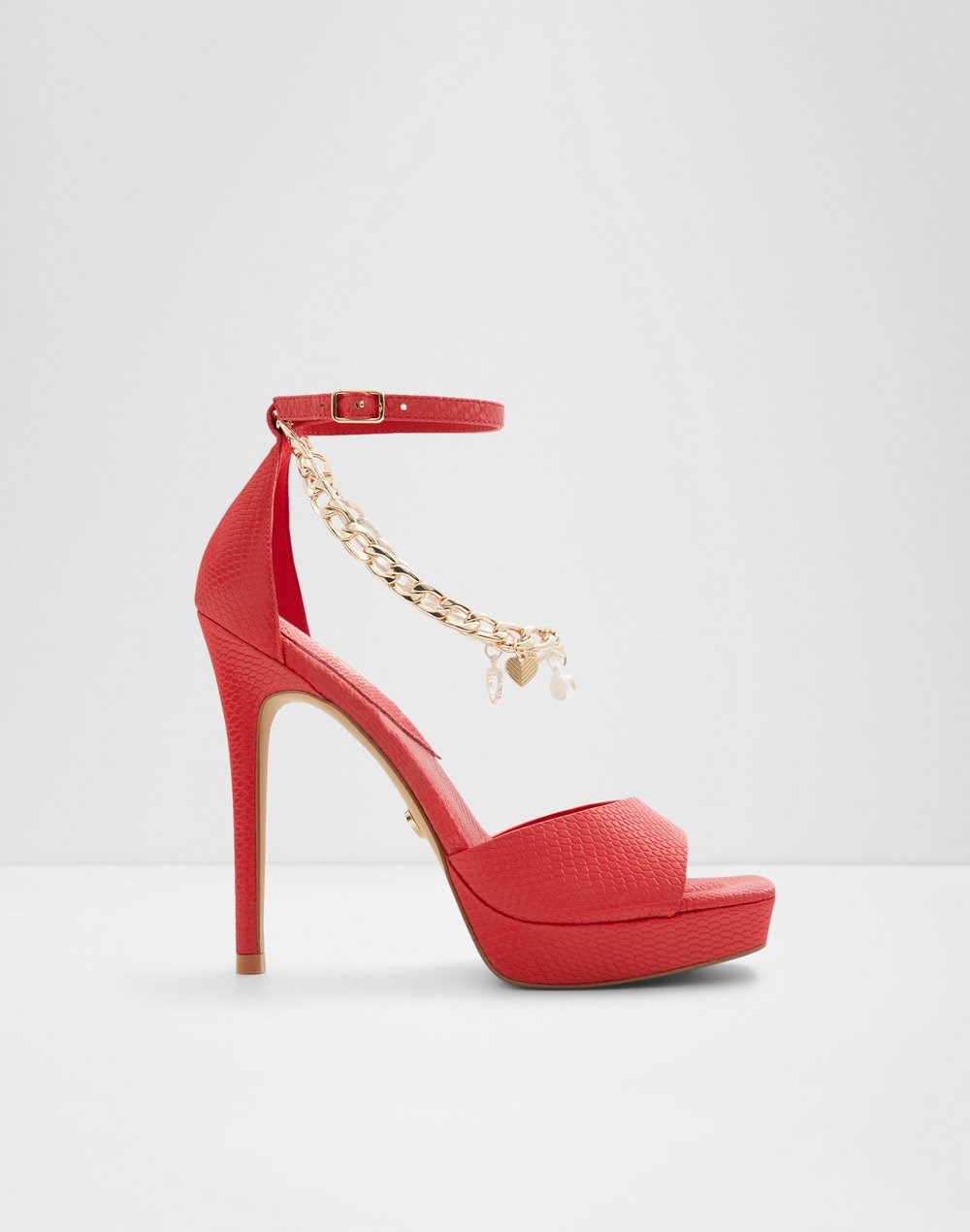 PRISILLA  SYN EMB SNAKE