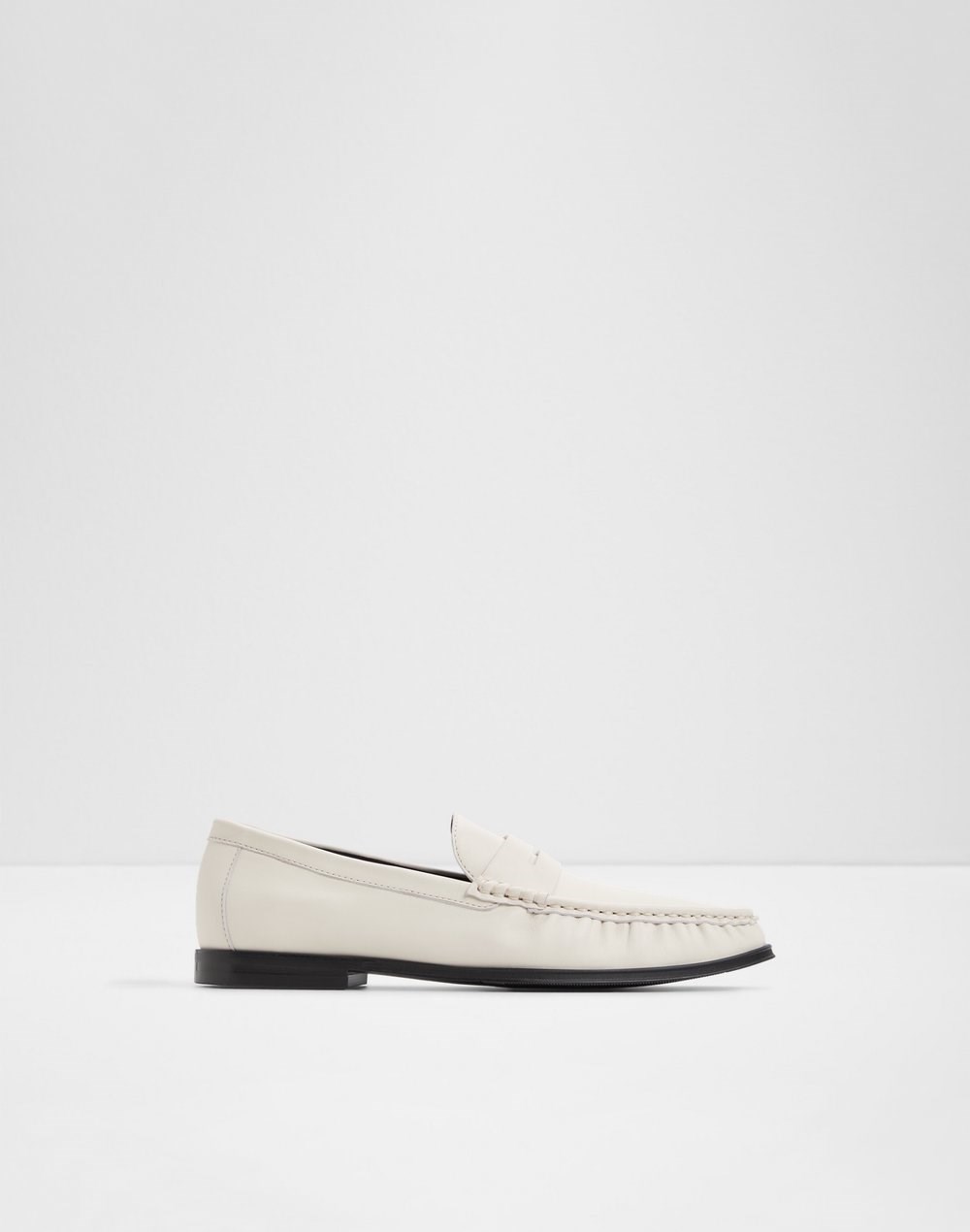 SPEAKEASY  LEA SMOOTH