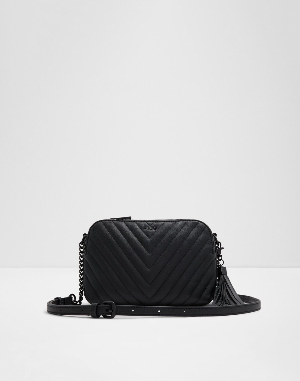 Aldo torbica za nošenje na ramenu TALAEDAR SYN QUILTED - crna