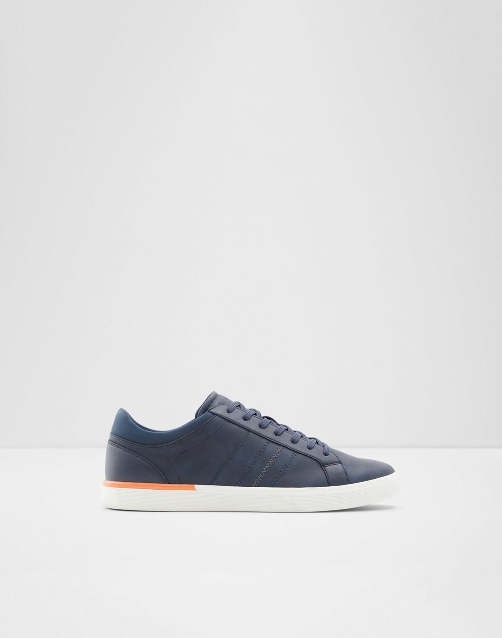 TUCUMAN  SYN NUBUCK